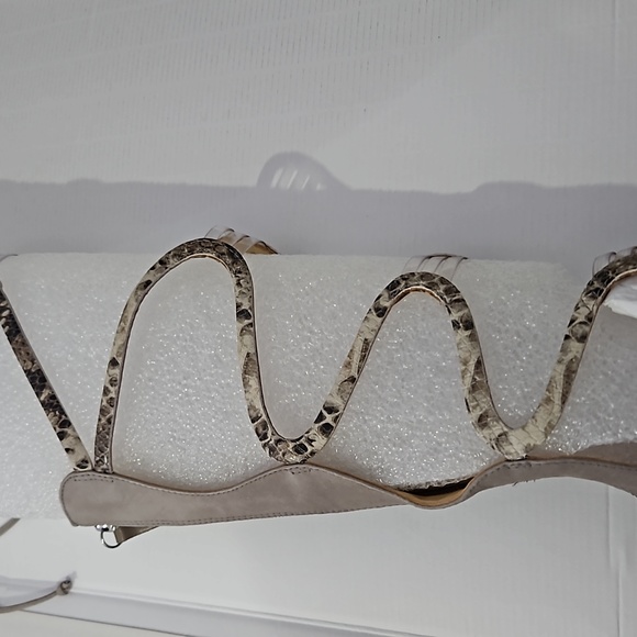 Schutz 5b - Picture 4 of 5